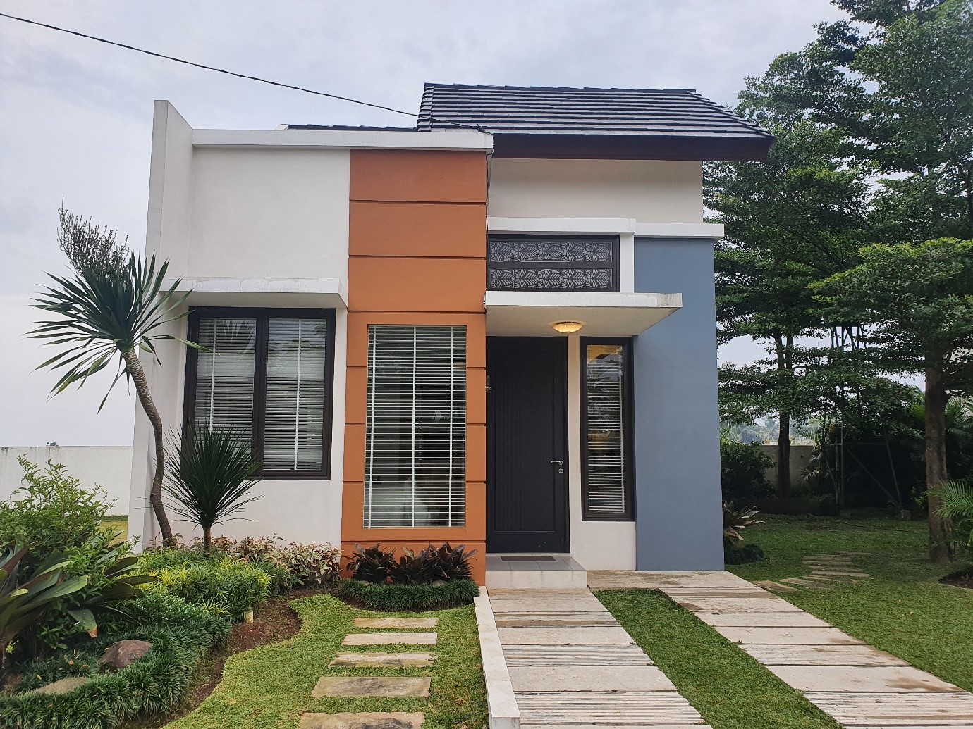 Proyek Mr. R Klapanunggal
