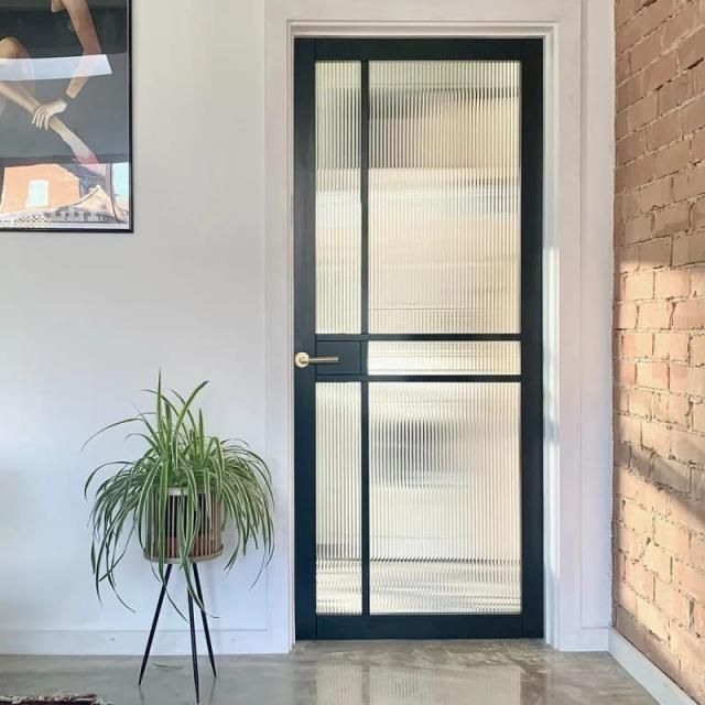 Kelebihan dan Kekurangan Pintu Kamar Mandi Aluminium