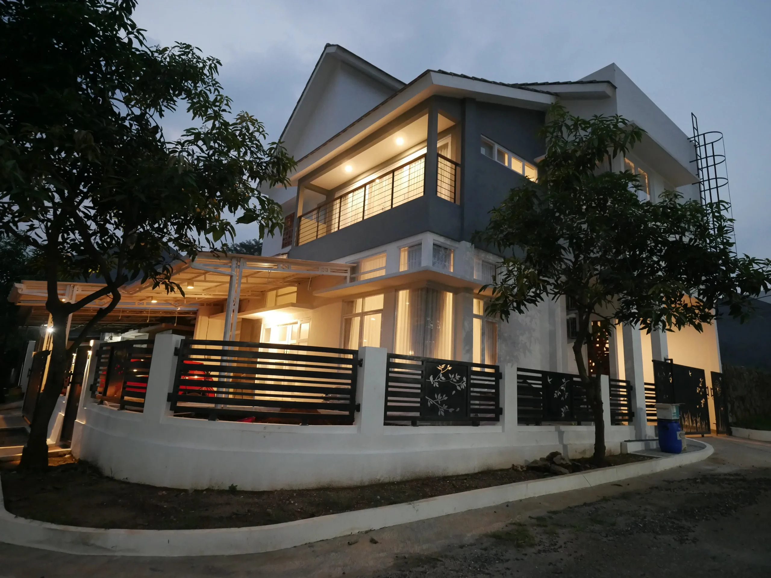 Rumah Mrs. M