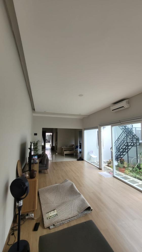 Renovasi Rumah Mrs. D