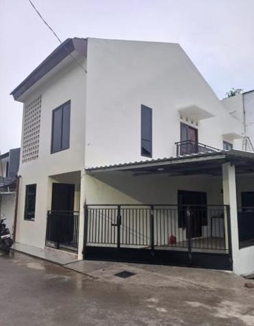 Renovasi Rumah Mrs. E