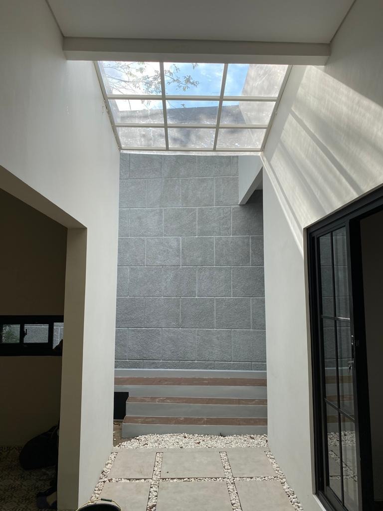 Mrs. SW House