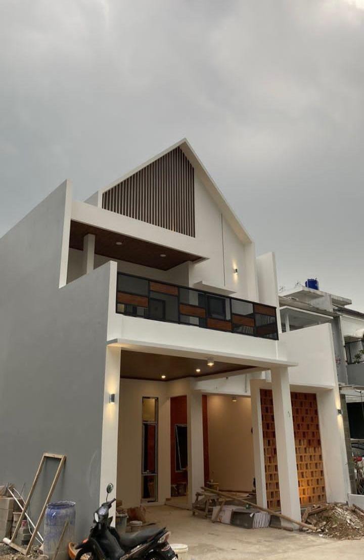 Mrs. SW House