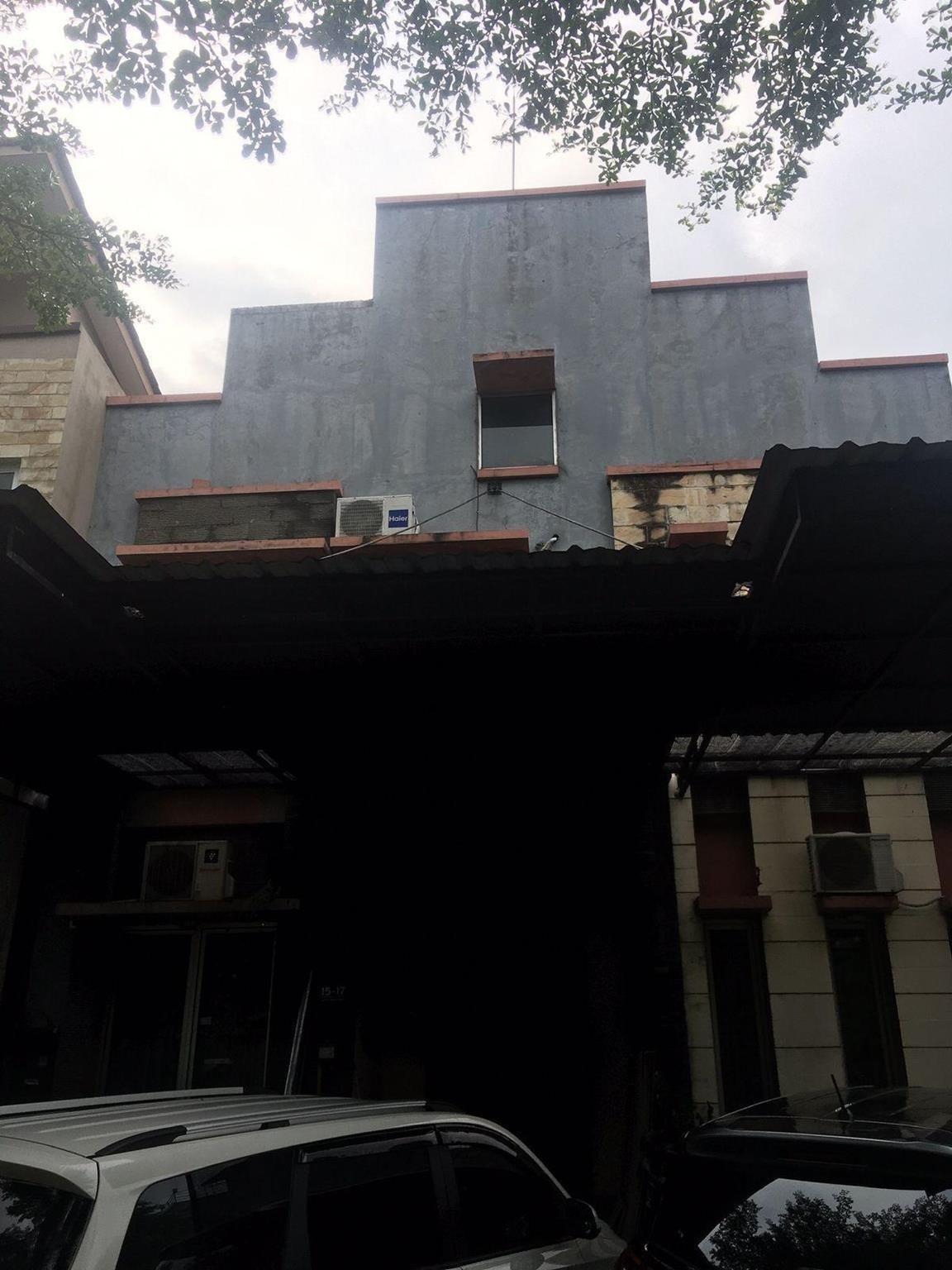 Project Renovasi Rumah Tinggal 2 Lantai