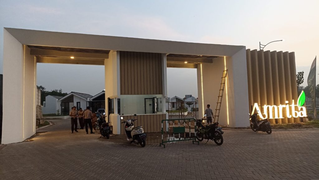 Pembangunan Gate Cluster Amrita