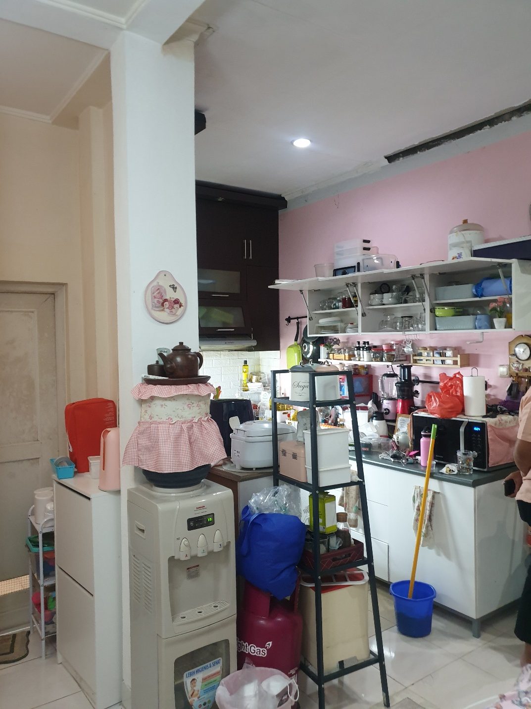 Renovasi Rumah Mr. F