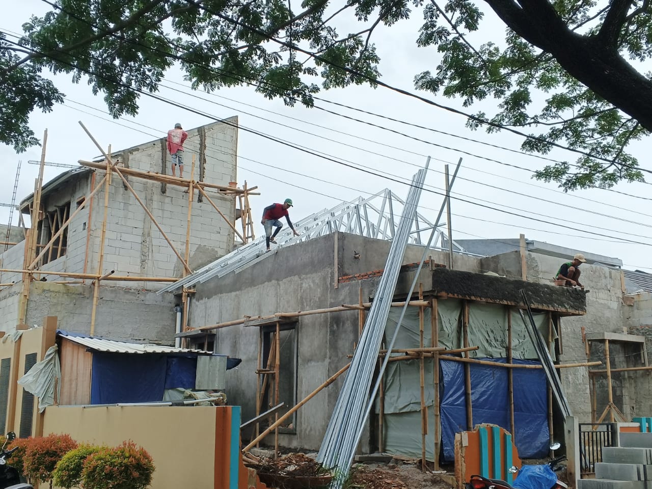 Renovasi Total Rumah Ibu DM