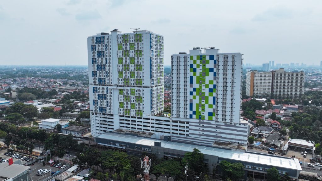 Gedung Apartemen Semesta Mahata Tanjung Barat (3)