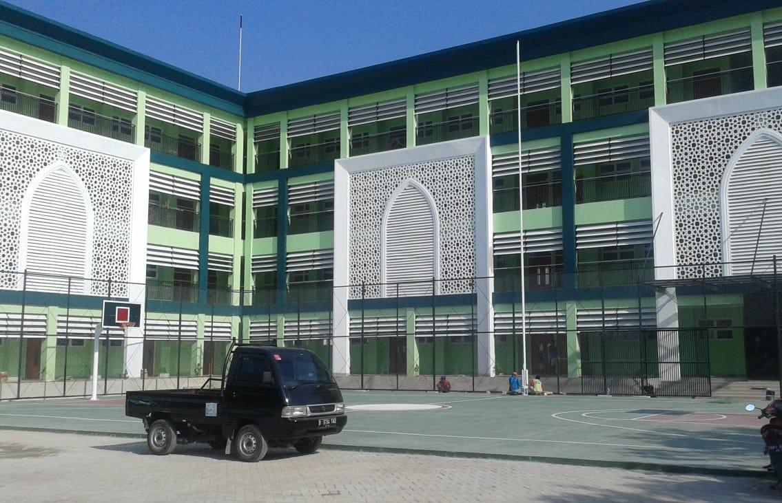 Gedung SMA Al-Azhar 4